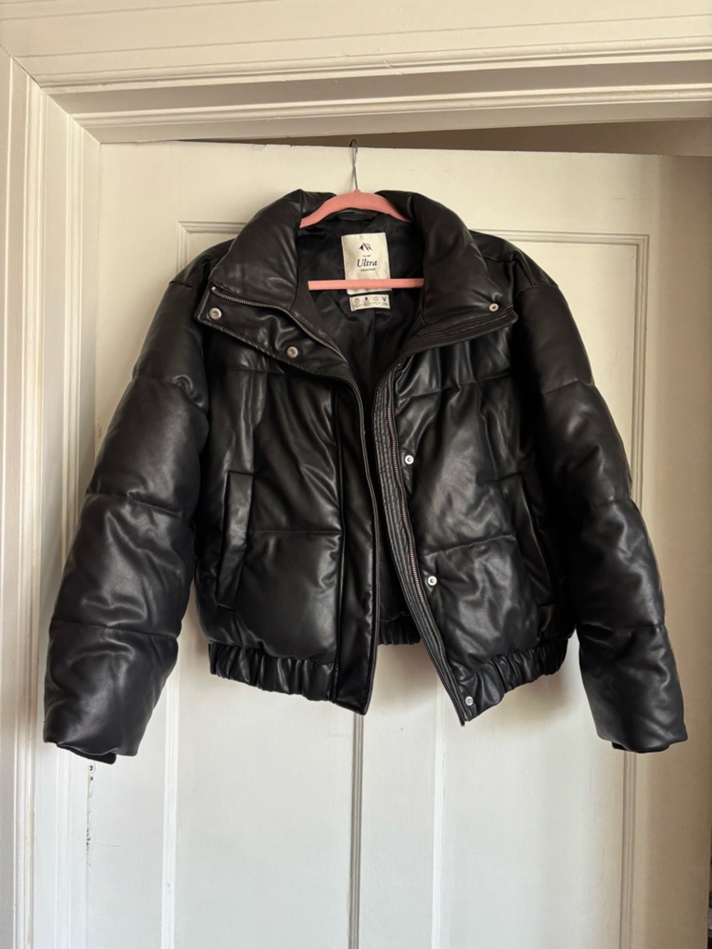 Abercrombie & Fitch Cropped Ultra Puffer Vegan Leather Jacket